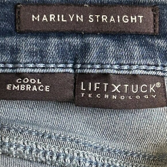 NYDJ Women's Marilyn Straight Lift X Tuck Technology Blue size 10 Cuffed Capri - Picture 10 of 14